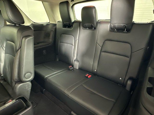 2023 Nissan Pathfinder SL Premium Package