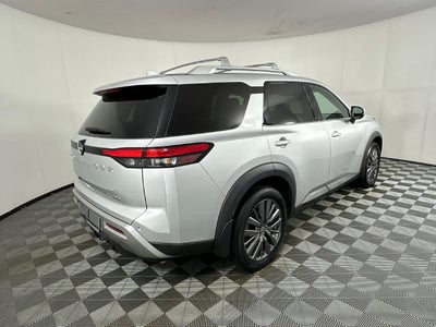 2023 Nissan Pathfinder SL Premium Package