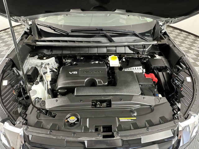 2023 Nissan Pathfinder SL Premium Package