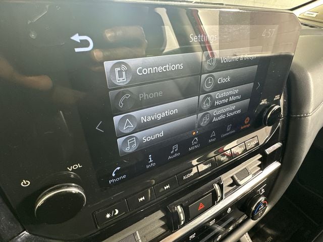 2023 Nissan Pathfinder SL Premium Package