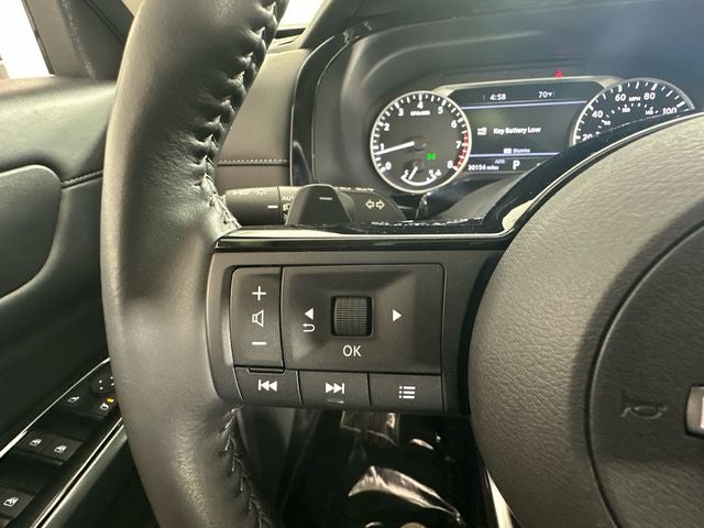 2023 Nissan Pathfinder SL Premium Package