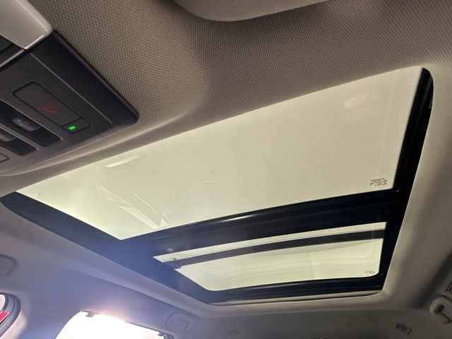 2023 Nissan Pathfinder SL Premium Package
