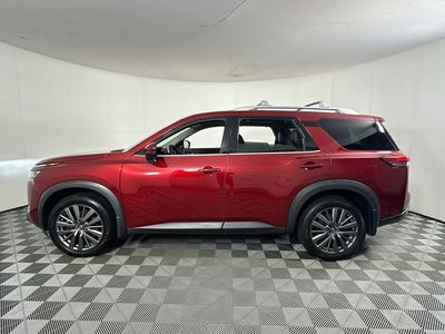 2023 Nissan Pathfinder SL Premium Package