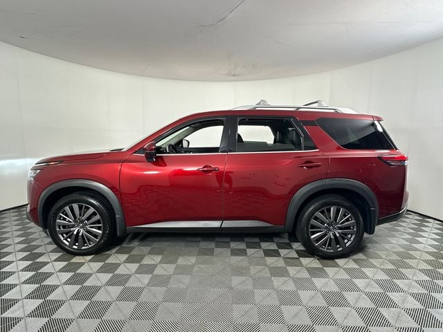 2023 Nissan Pathfinder SL Premium Package