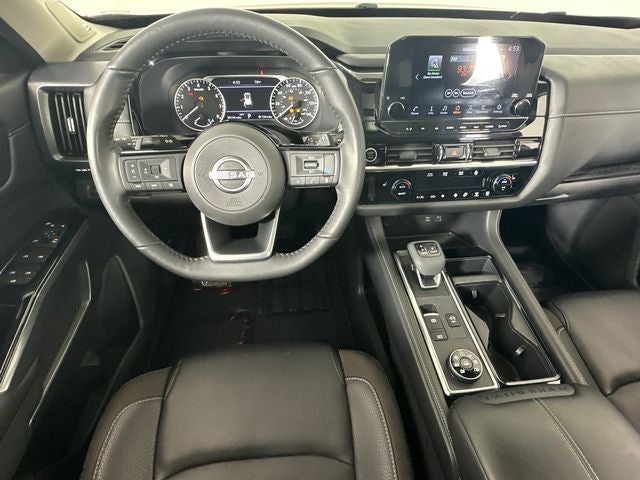 2023 Nissan Pathfinder SL Premium Package