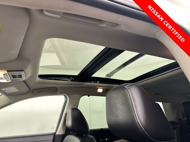 2024 Nissan Pathfinder SL Premium Package