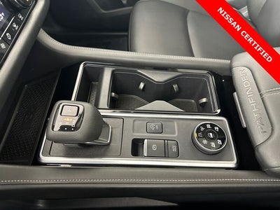2024 Nissan Pathfinder SL Premium Package