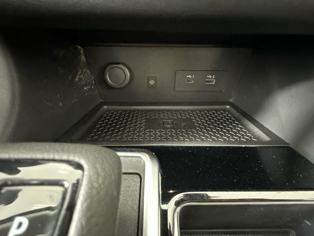 2023 Nissan Pathfinder SL Premium Package