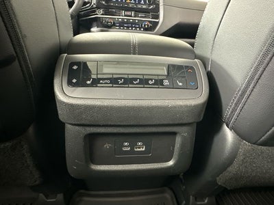 2023 Nissan Pathfinder SL Premium Package