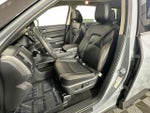 2023 Nissan Pathfinder SL Premium Package