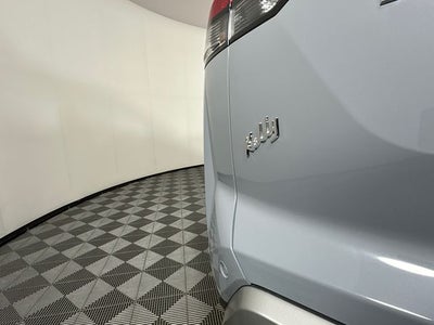 2023 Nissan Pathfinder SL Premium Package