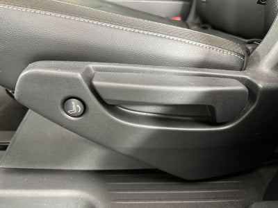 2024 Nissan Pathfinder SL Premium Package