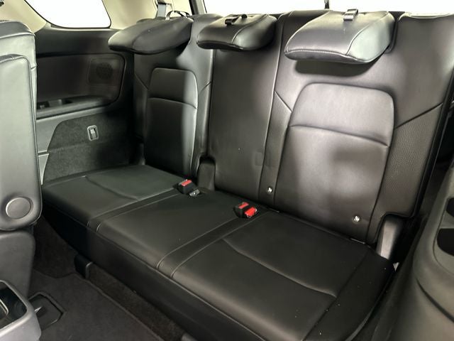 2024 Nissan Pathfinder SL Premium Package