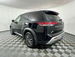 2024 Nissan Pathfinder SL Premium Package