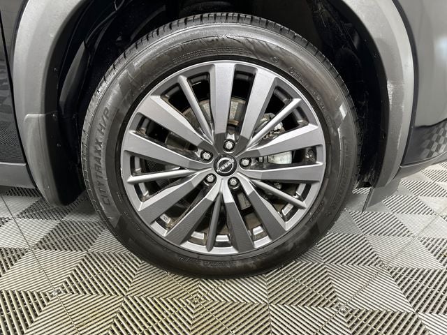 2024 Nissan Pathfinder SL Premium Package
