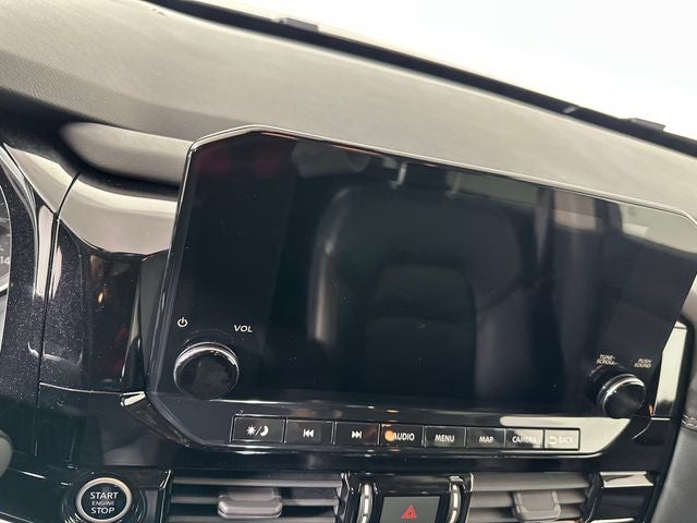 2022 Nissan Pathfinder Platinum Bench Seat Package