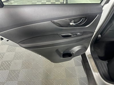 2017 Nissan Rogue Hybrid SV