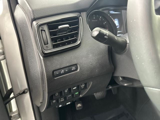 2017 Nissan Rogue Hybrid SV