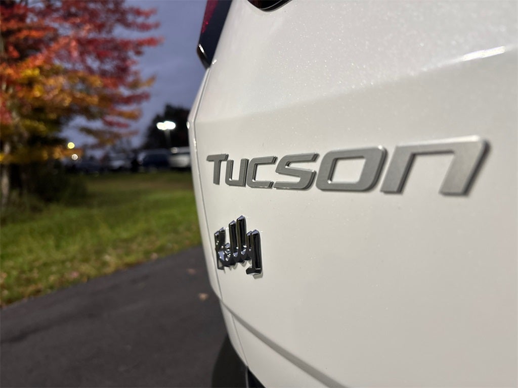 2026 Hyundai TUCSON SE