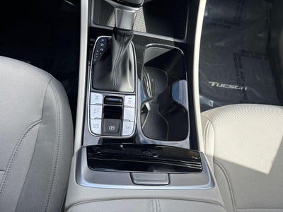 2026 Hyundai TUCSON SE