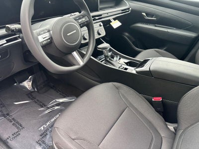 2026 Hyundai TUCSON SE