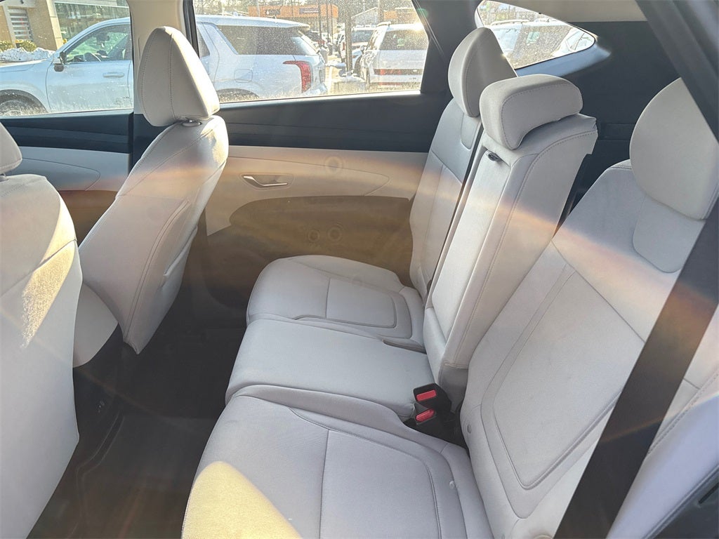 2026 Hyundai TUCSON SE