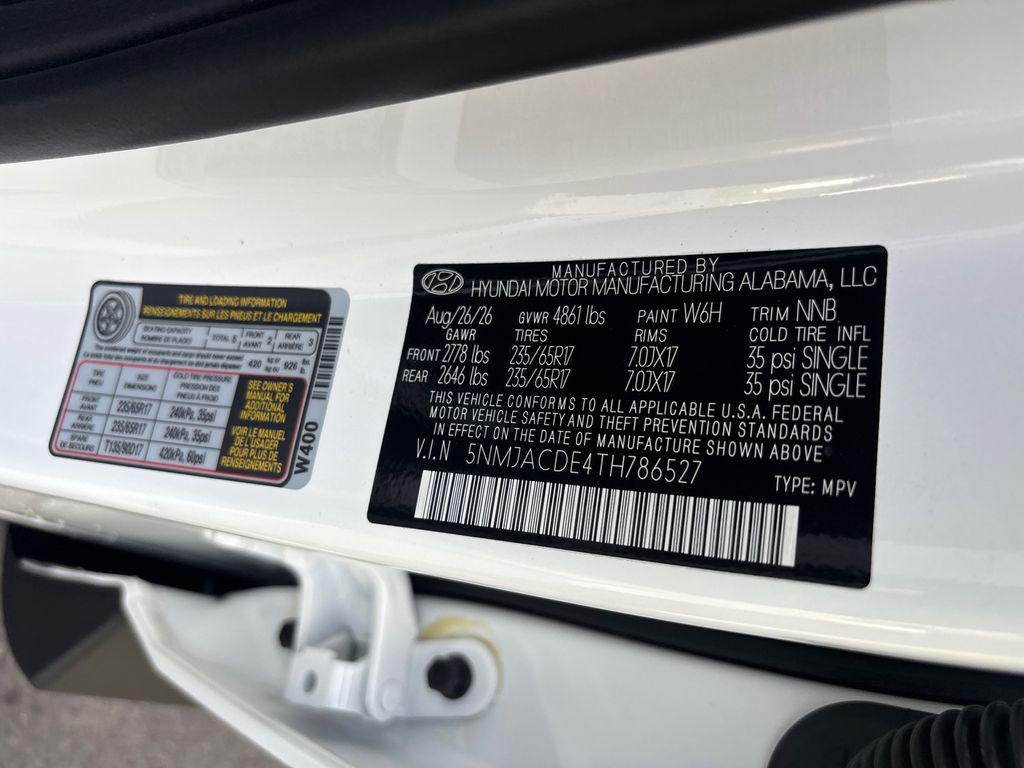 2026 Hyundai TUCSON SE