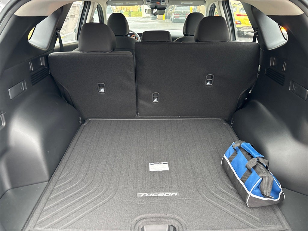 2026 Hyundai TUCSON SE