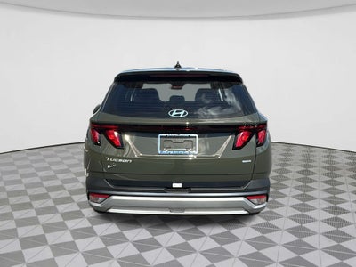 2026 Hyundai TUCSON SE