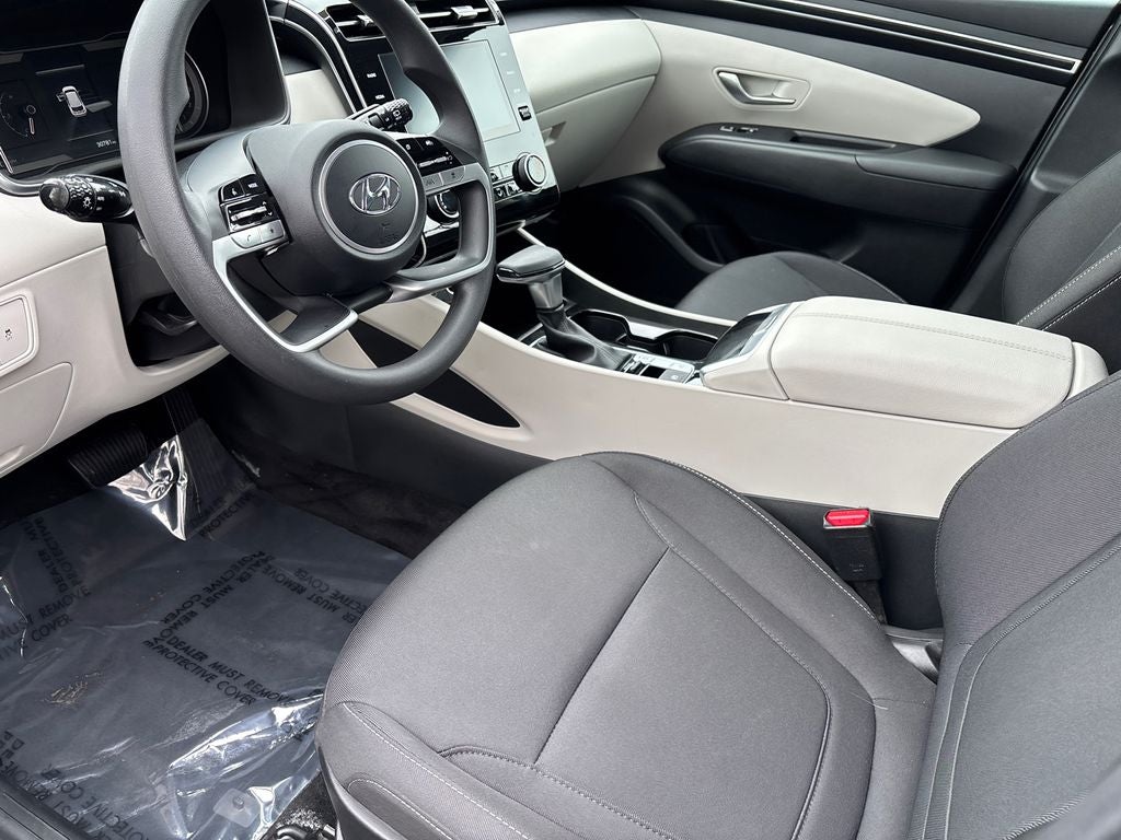 2024 Hyundai TUCSON SE