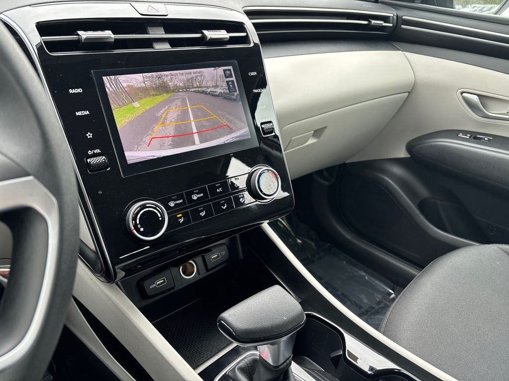 2024 Hyundai TUCSON SE