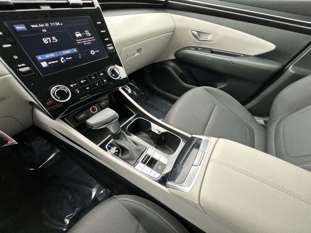2024 Hyundai TUCSON SE