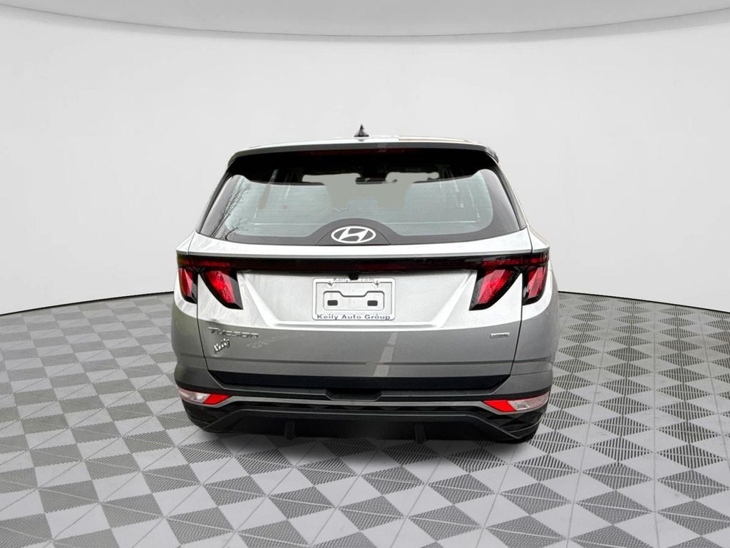2024 Hyundai TUCSON SE