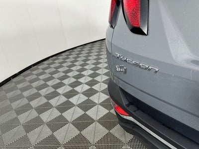 2024 Hyundai TUCSON SE