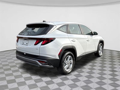 2026 Hyundai TUCSON SE