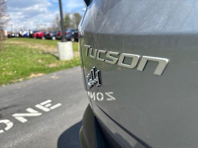 2026 Hyundai TUCSON SE