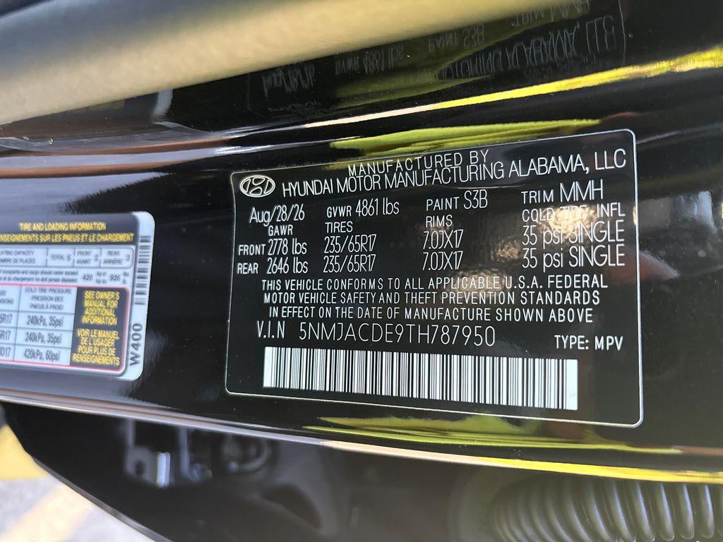 2026 Hyundai TUCSON SE