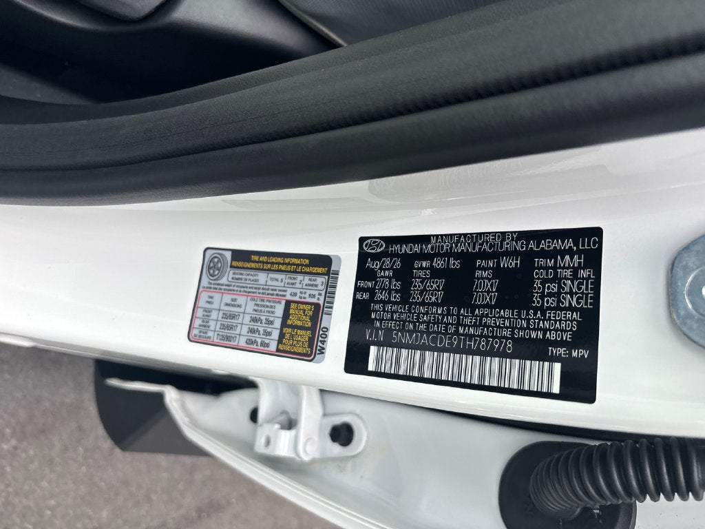 2026 Hyundai TUCSON SE