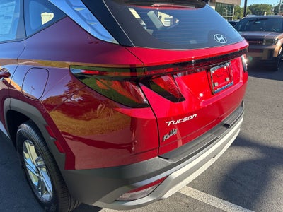 2026 Hyundai TUCSON SE