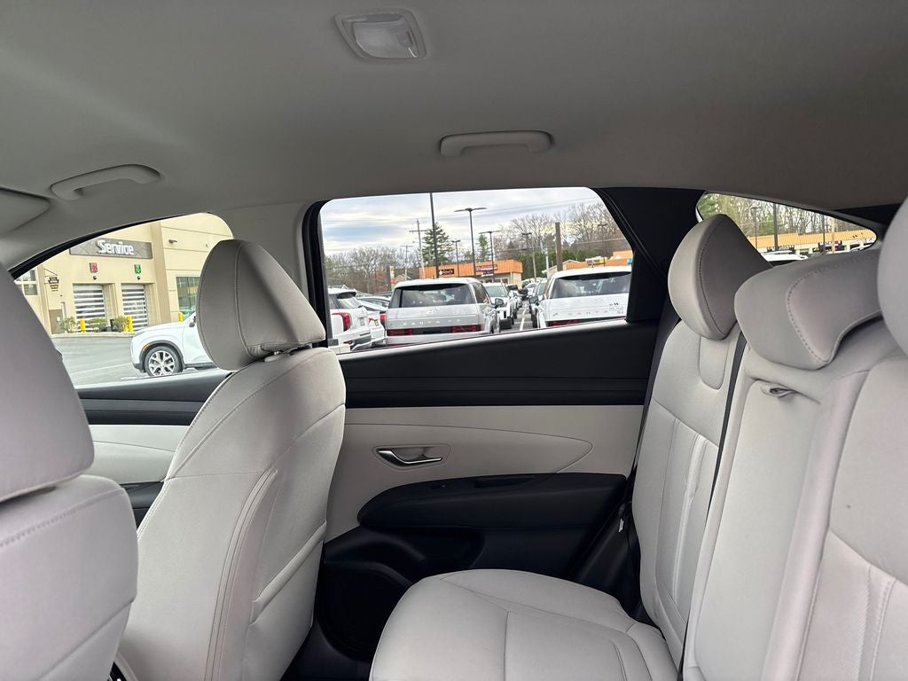 2026 Hyundai TUCSON SEL