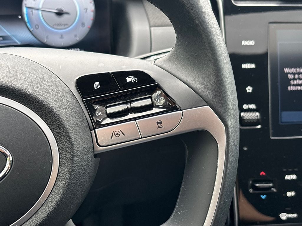 2023 Hyundai TUCSON SEL