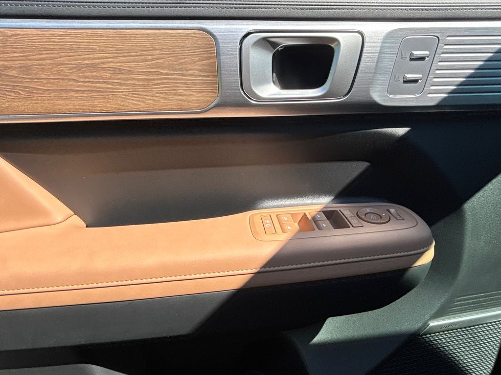 2027 Hyundai SANTA FE Limited