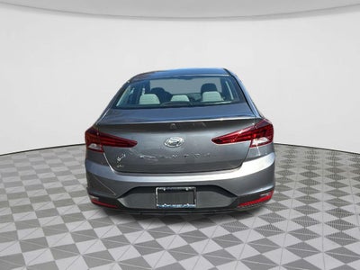 2020 Hyundai ELANTRA SE