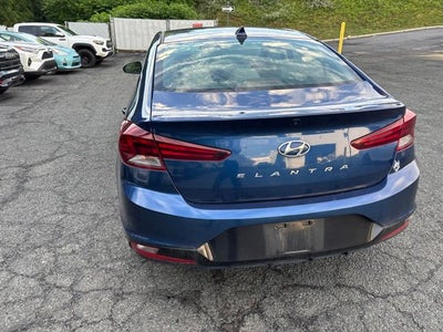 2019 Hyundai ELANTRA SEL