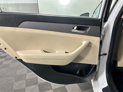 2018 Hyundai SONATA SE