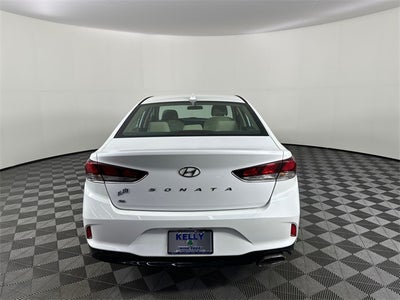 2018 Hyundai SONATA SE