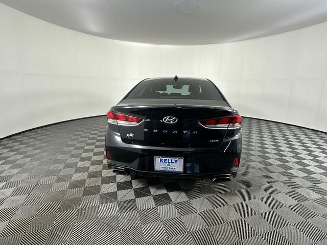 2019 Hyundai SONATA Sport