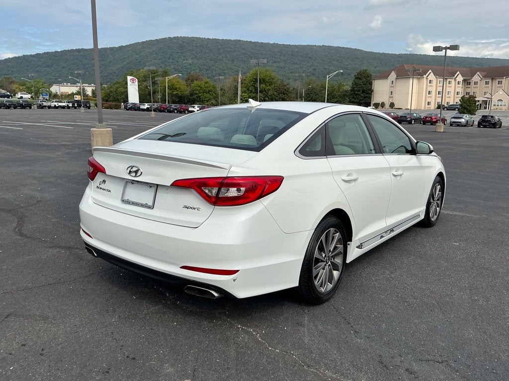 2016 Hyundai SONATA Sport