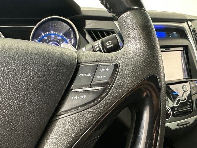 2012 Hyundai SONATA SE