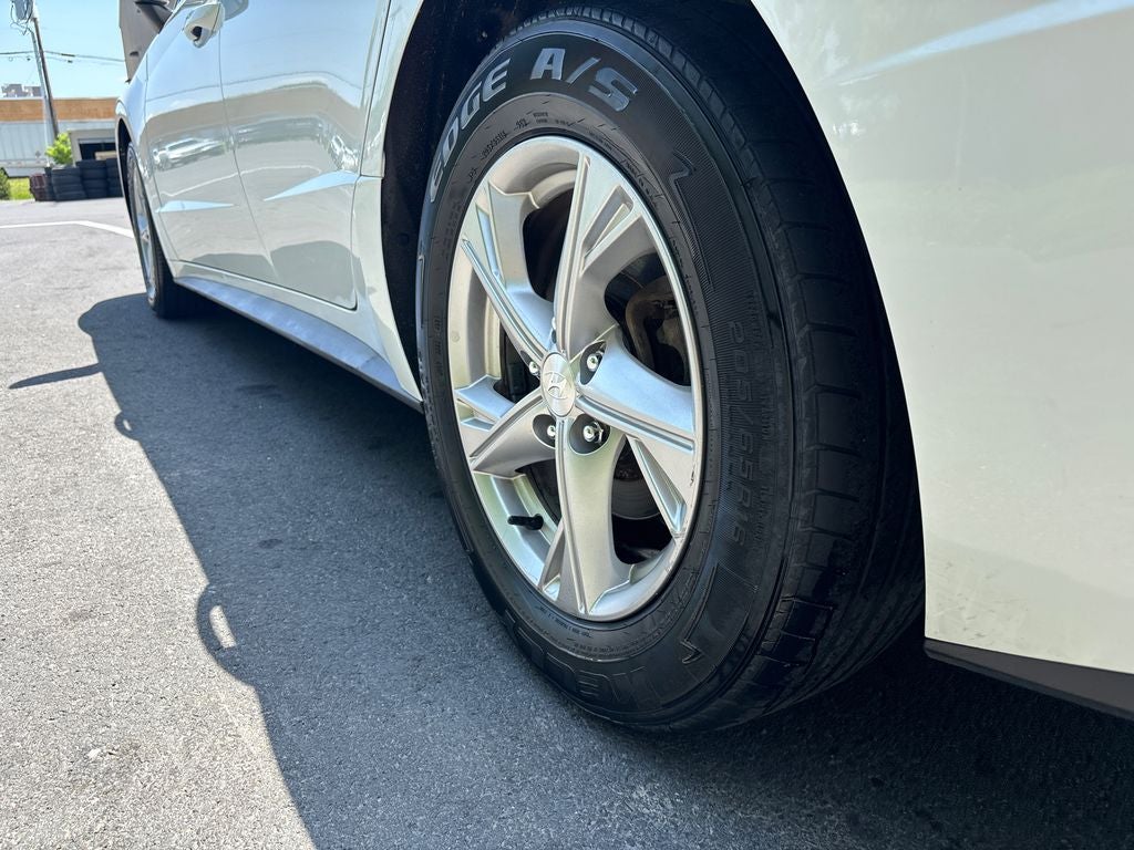 2020 Hyundai SONATA SE